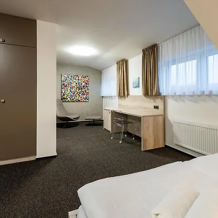 Penzion Pod Kartouzkou Πανσιόν Dolany (Olomouc)